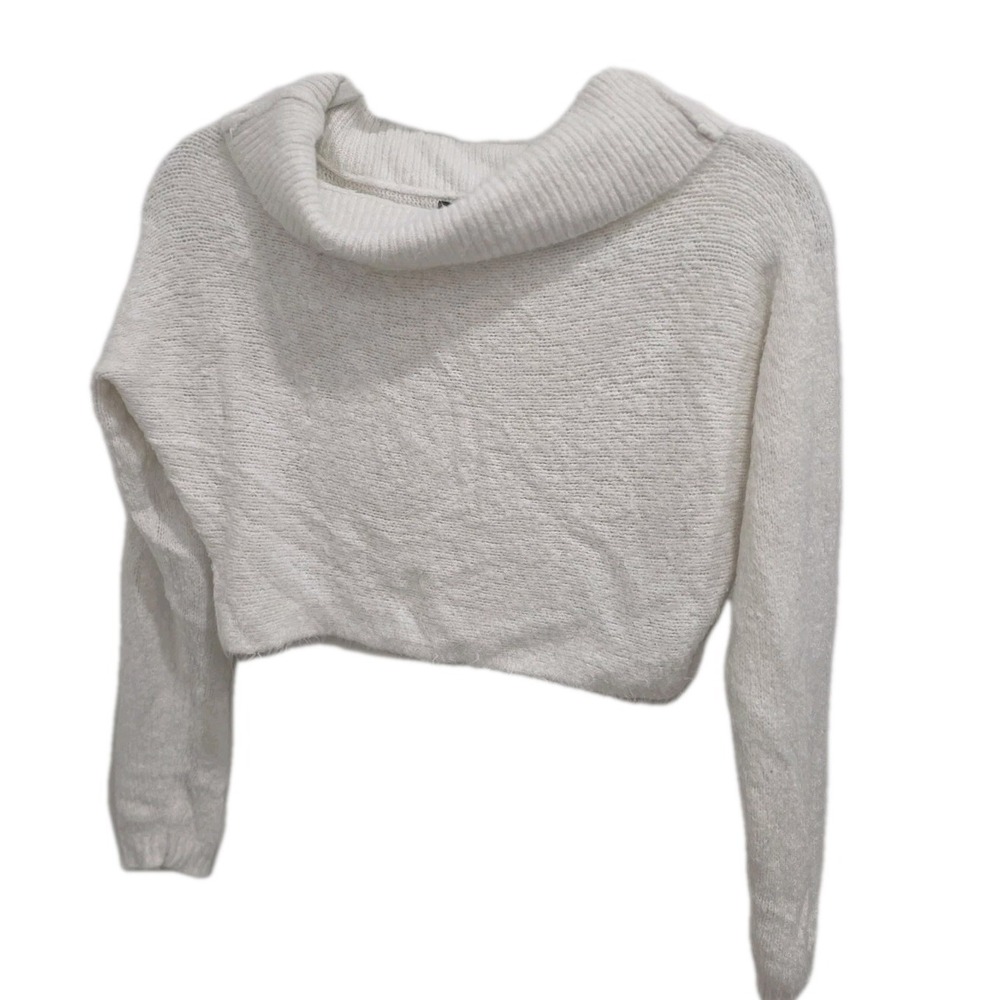 🤍 Olivaceous Cowl Neck Crop Sweater 👚 Women's Sz M Ivory Fuzzy Tencel Blend